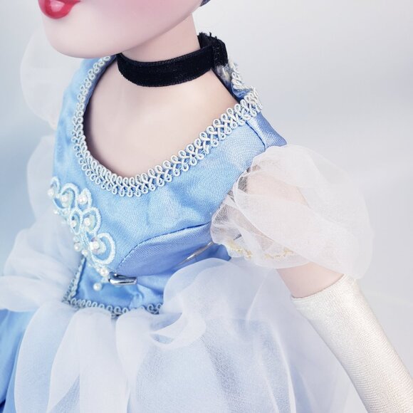 Disney CINDERELLA Porcelain KEEPSAKE Doll 2002 BRASS KEY 16 Inches VINTAGE - Picture 12 of 15